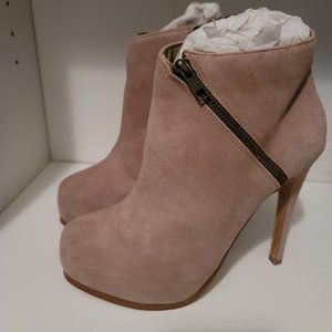 Steve Madden Platform Booties